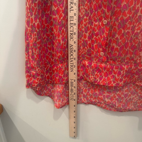 Cabi Heartbreaker Sleeveless Blouse Top Button Front Collared Fall layer Sz M - Picture 4 of 8
